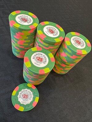 Scandia  Round $25 Minty! X75 chips
